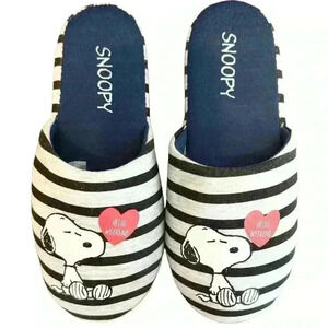 🌈 6/$60 Snoopy Peanuts Stripes Grey Blue Hello Weekend Kids 3/4 Women’s 5/5.5